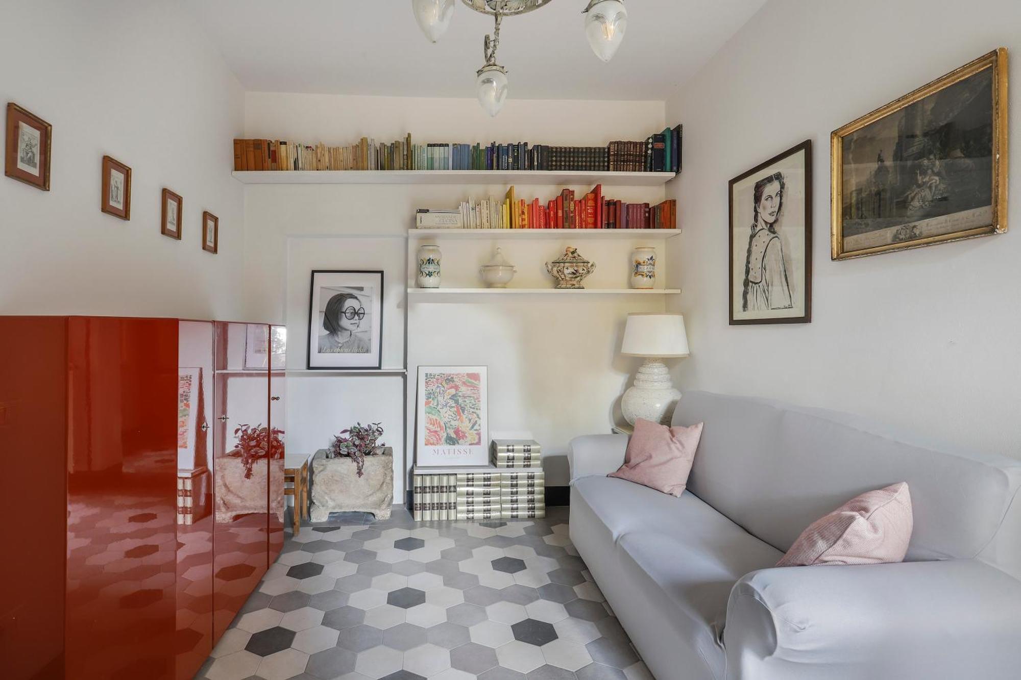 One-Bedroom Apartment With Patio Firenze Bagian luar foto